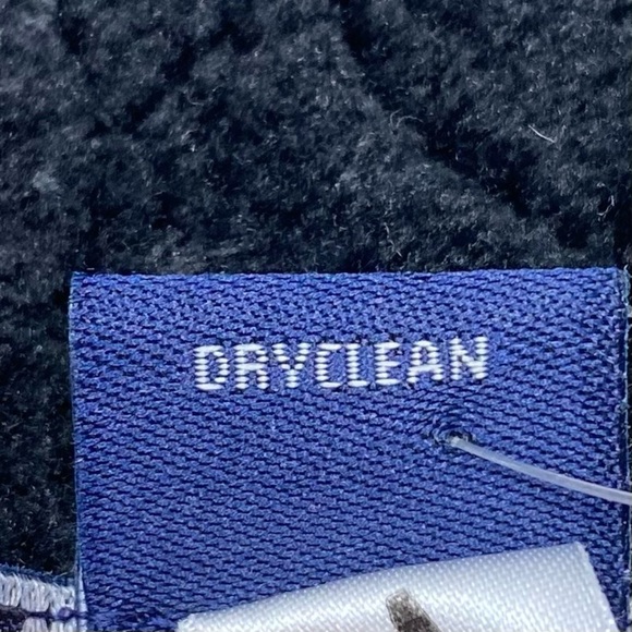 Ann Taylor Silk Cream Colored Shell - Picture 8 of 14